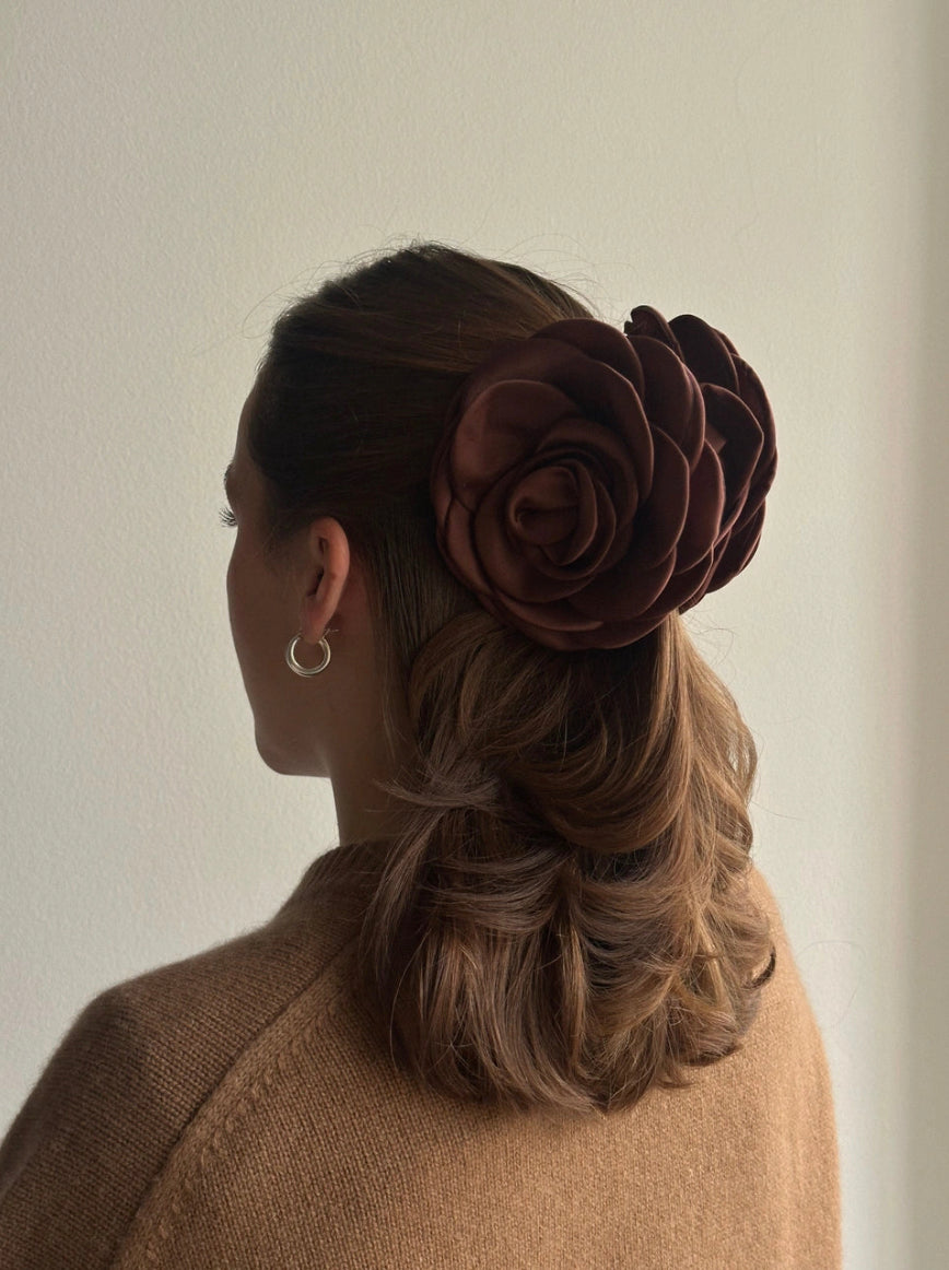 Giant satin rose - Ivory